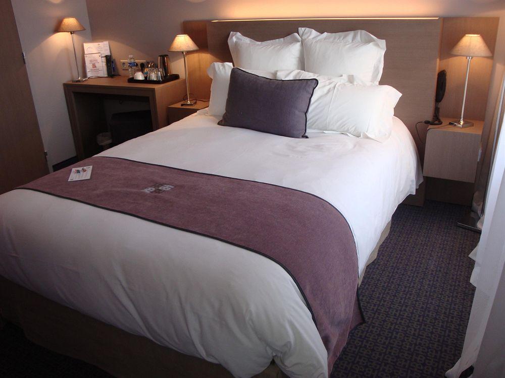 Best Western Hotel De La Breche Niort Dış mekan fotoğraf