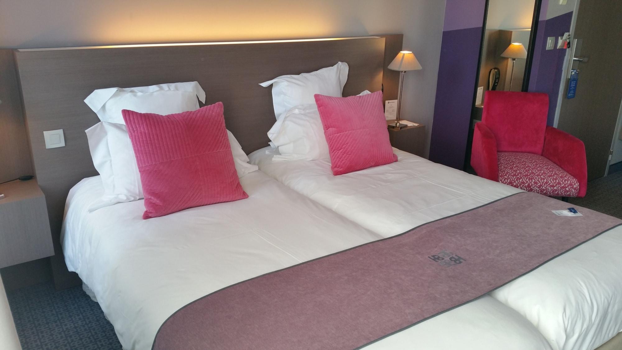 Best Western Hotel De La Breche Niort Dış mekan fotoğraf